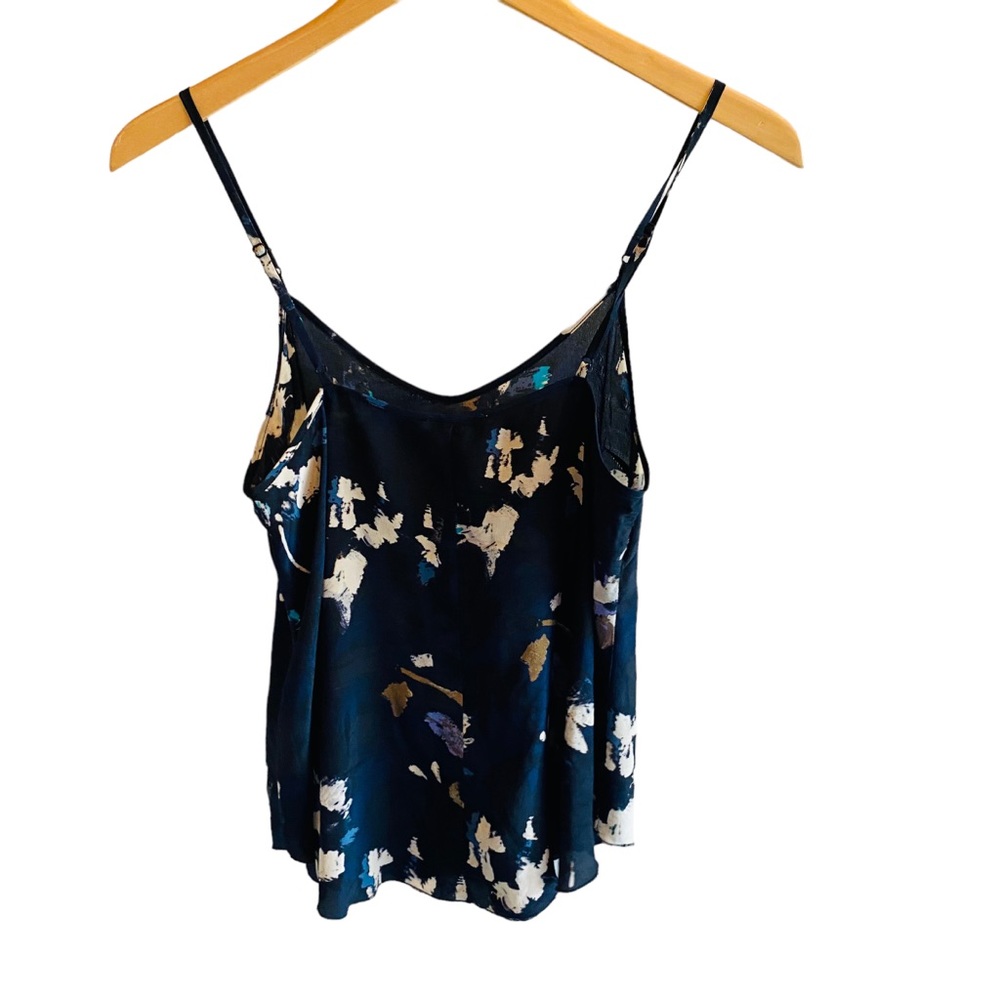 WILFRED FREE ARITZIA 100% Silk Blue Floral Camisole - Picture 2 of 4